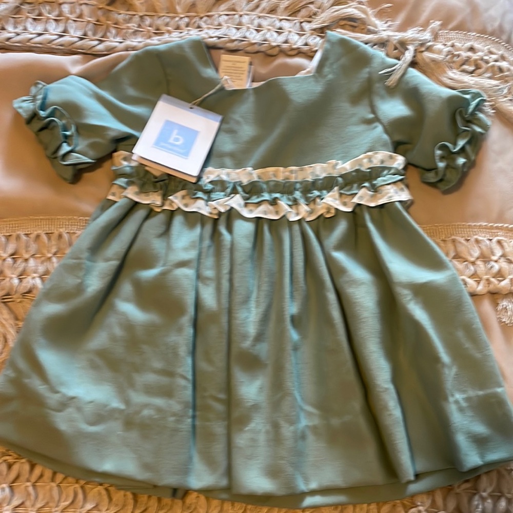 spring dress!! bsort of teal? beautiful